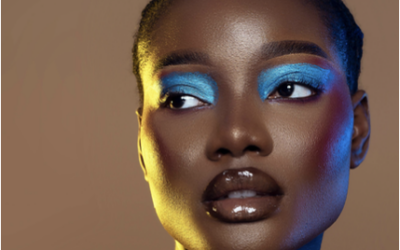 BLUE MAKE UP IS BACK. IL TRUCCO BLU RITORNA